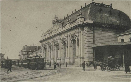 La Stazione Centrale costruita nel 1864